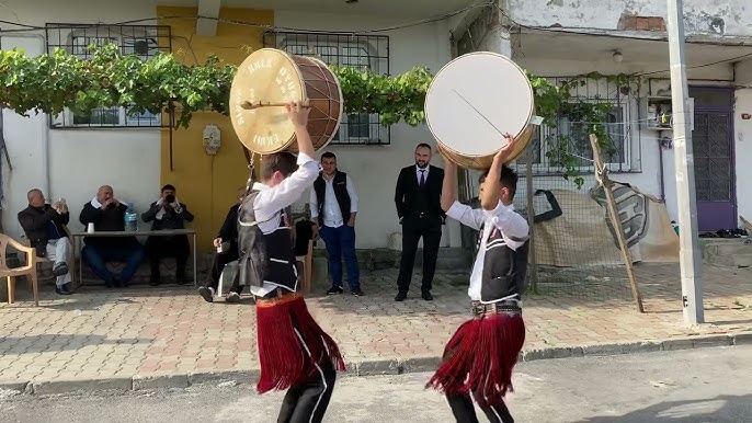 Yasal Metinler Hakkında Bilgi Alın
